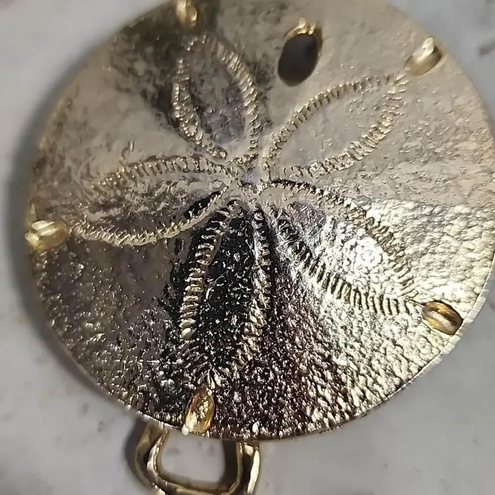 Vintage 1974 Mimi D N Sand Dollar Belt Buckle Beach Summer Chic